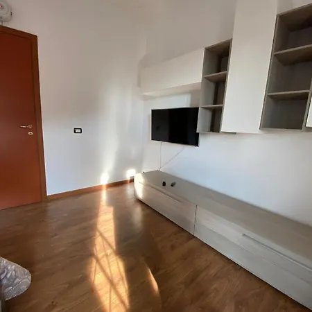 Hlux Oi Nocleg ze śniadaniem