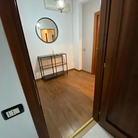 Hlux Oi * Piacenza