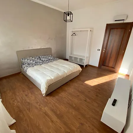 Hlux Oi Oda ve Kahvaltı